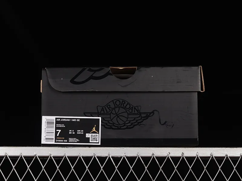 All categories Air Jordan Jordan series basketball shoes Air Jordan 1 Mid Air Jordan 1 Mid "Wear-Away" AJ Joe 1 Chicago distressed Chinese basketball shoes DV9565-006